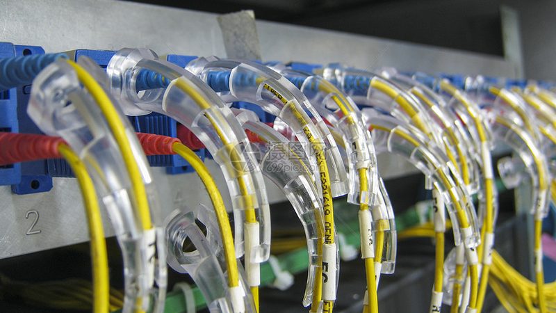 通信工程在轨道交通应用场景中的关键技术与挑战